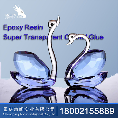 Chất làm cứng nhựa nghệ thuật Epoxy lỏng siêu trong cho kính nghệ thuật