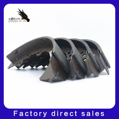 Má phanh ô tô Má phanh 04495-Ok120 Chất lượng cao