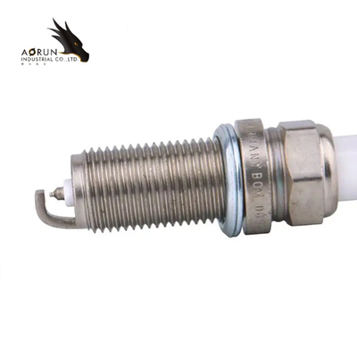 Phụ tùng ô tô Aorun Phụ tùng ô tô Rridium Spark Plugs cho Audi VW Spark Plugs 04E905612C