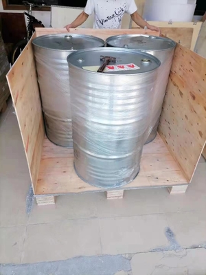 Bisphenol A Epoxy Resin trong suốt 828 128 E-44 CAS 61788-97-4